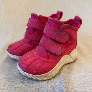 Sorel Children’s Out n About classic Boots size 9